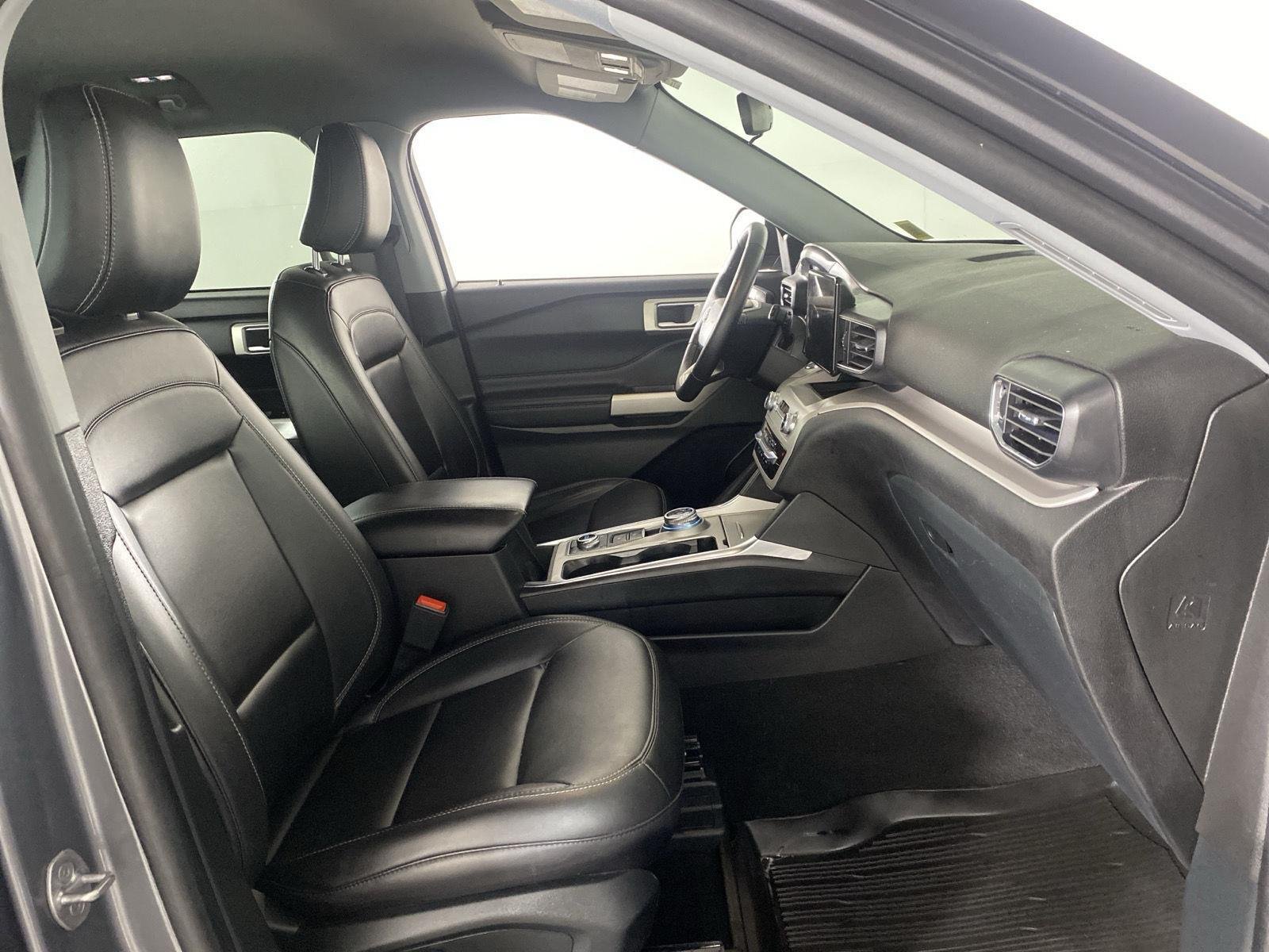 Used 2023 Carbonized Gray Ford XLT image 29