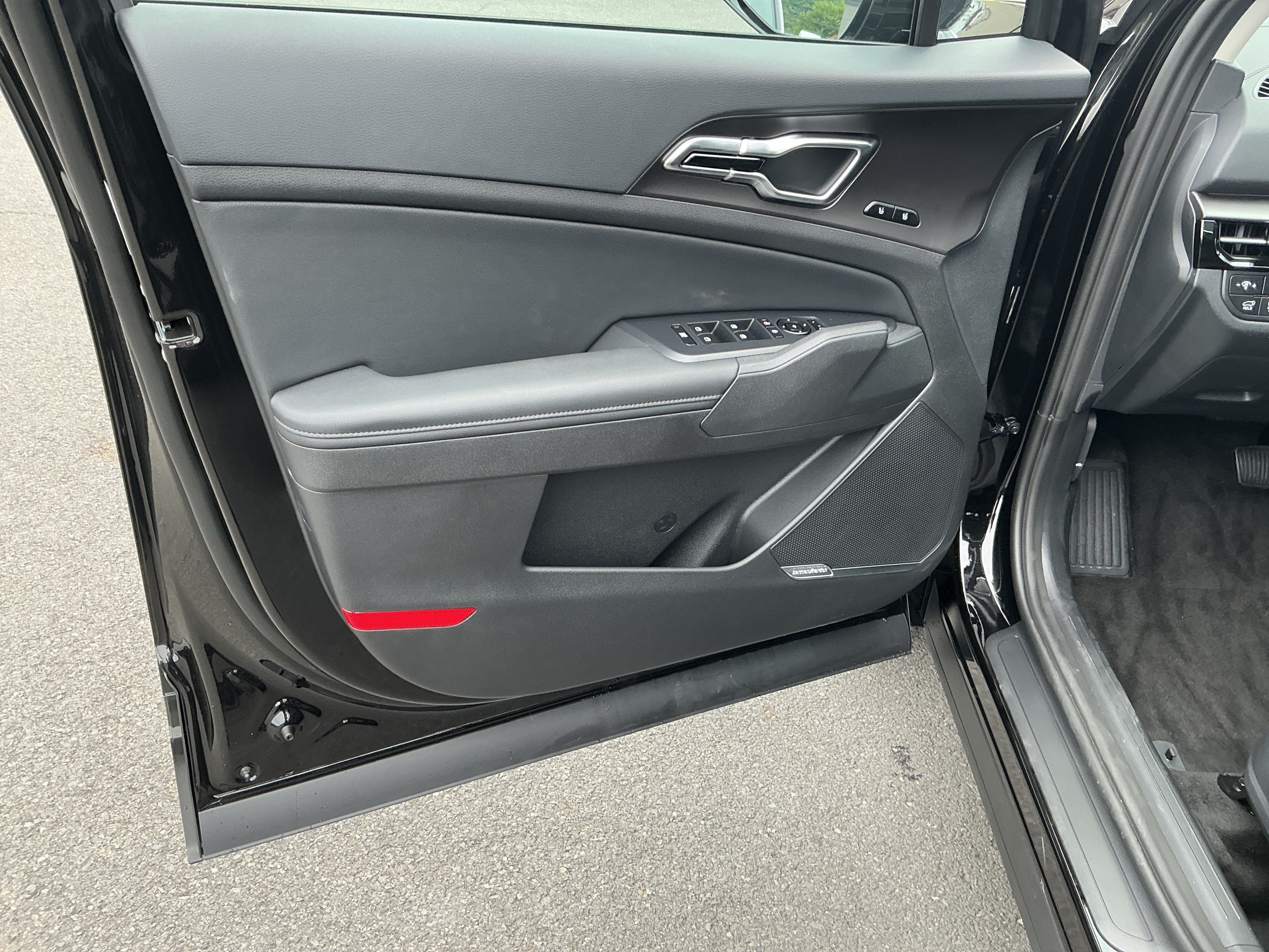 New 2027 Fusion Black Kia SX Prestige image 13