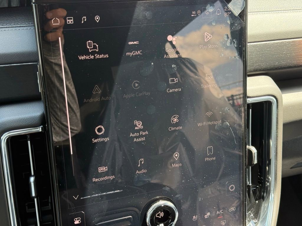 2026 GMC Yukon XL Denali - Photo 32