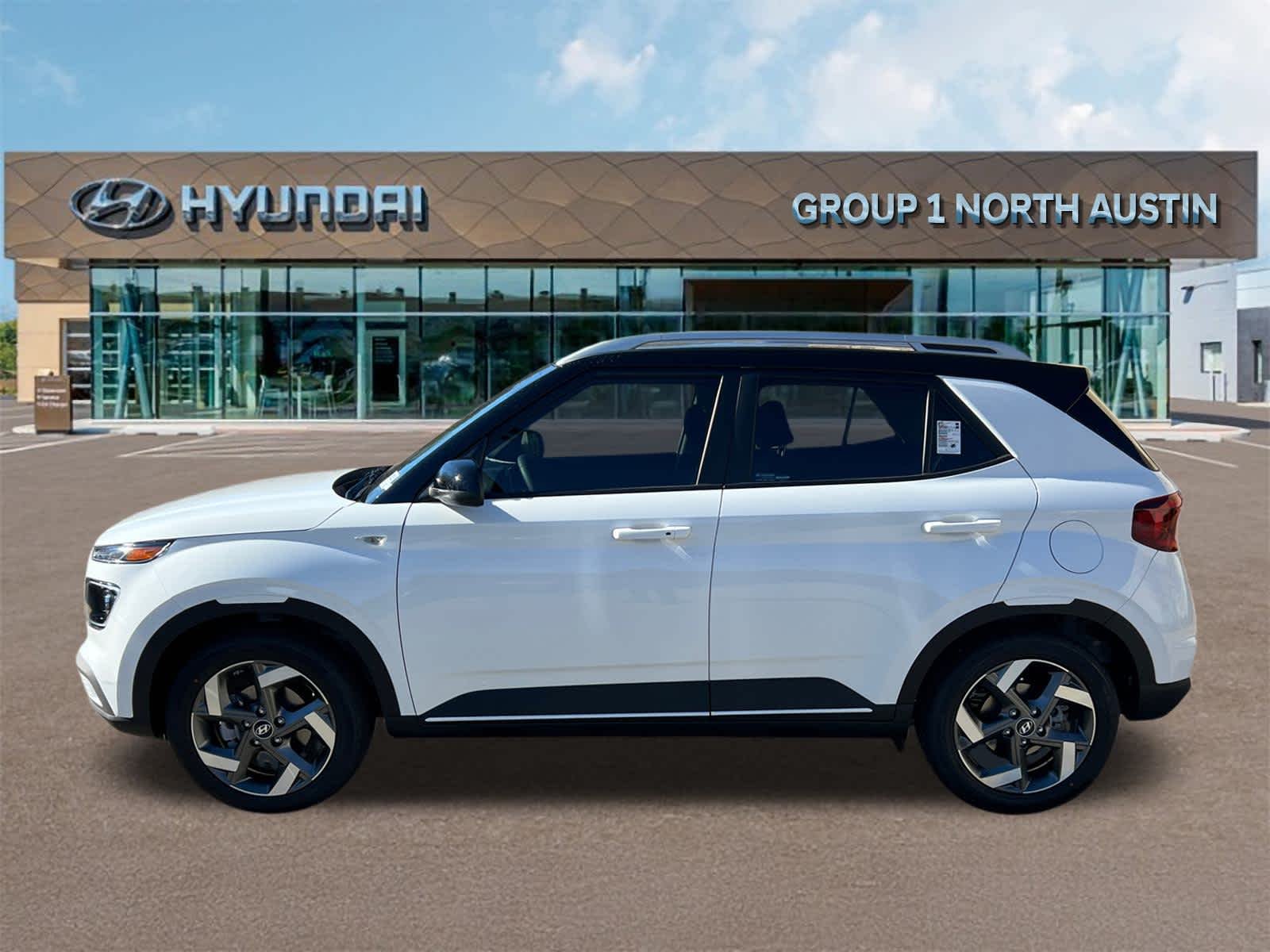 2025 Hyundai Venue Limited - Photo 8