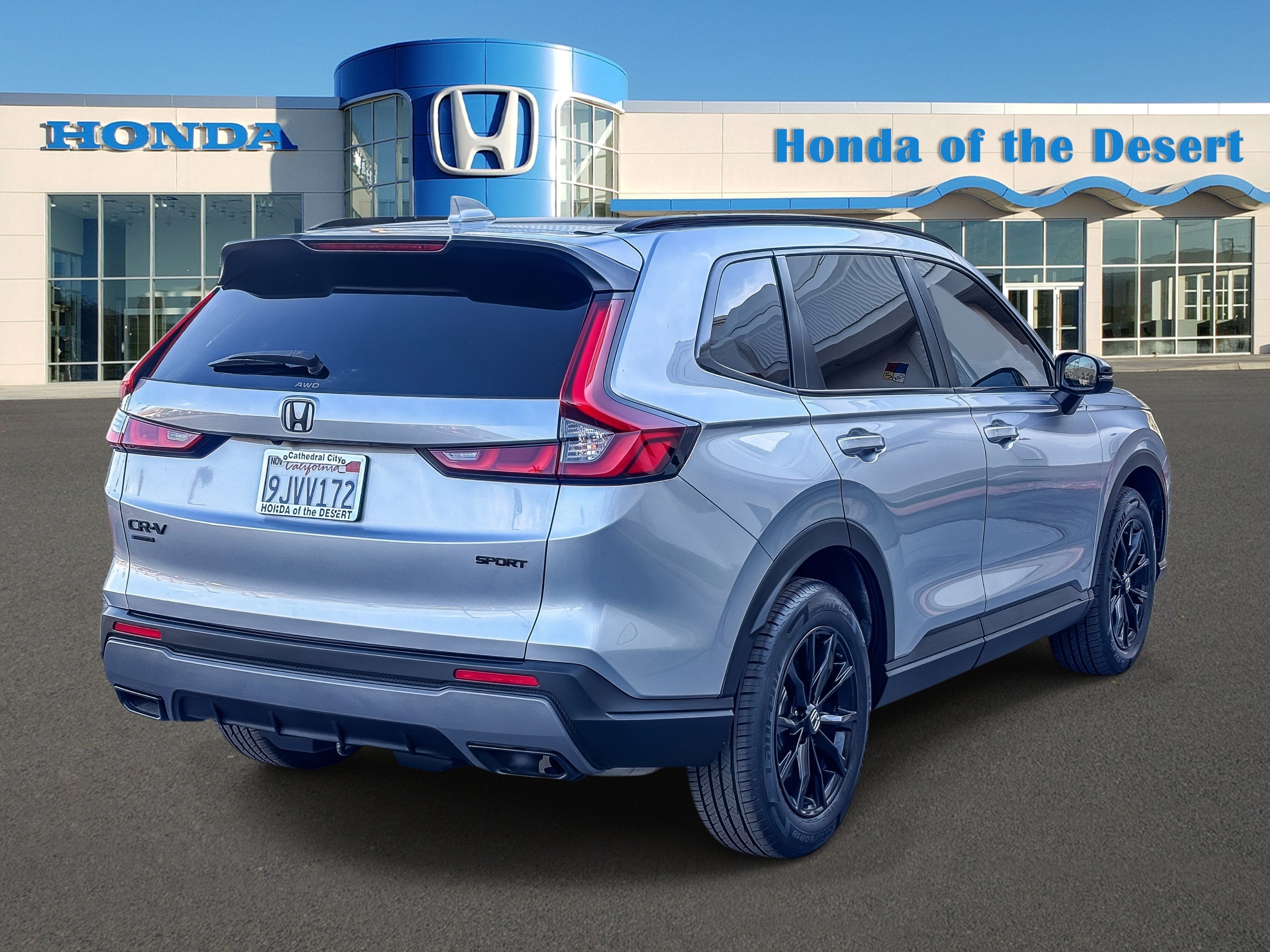 Used 2025 White Honda Sport Touring image 7