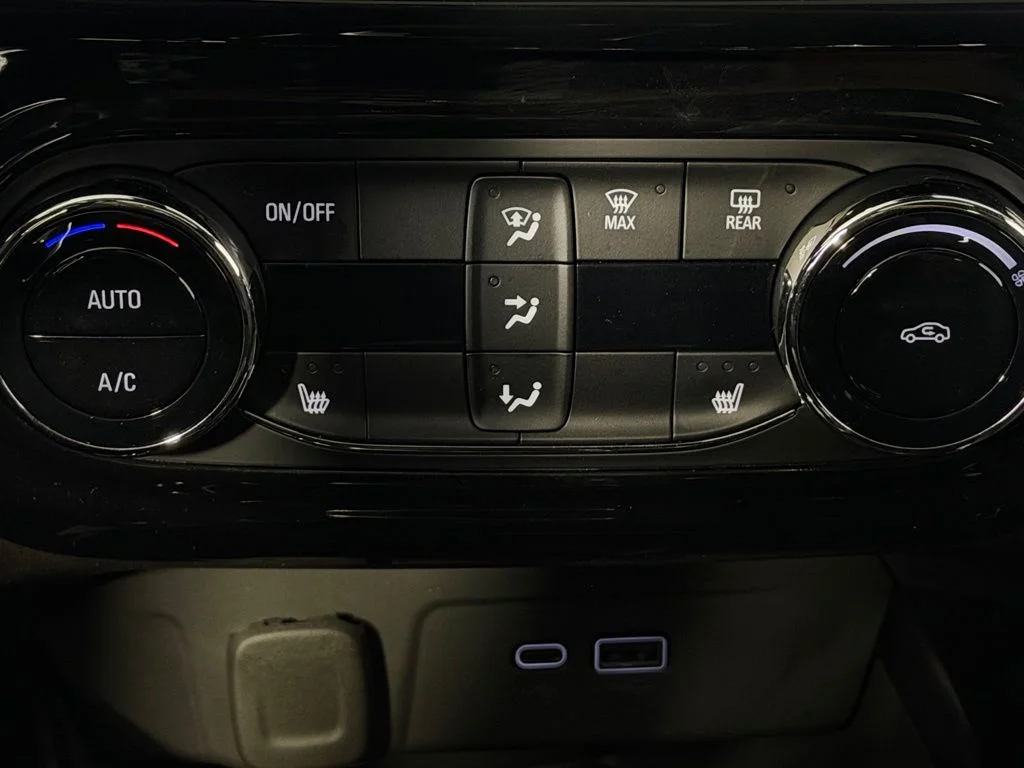 Certified Used 2024 Blue Chevrolet 2RS image 19