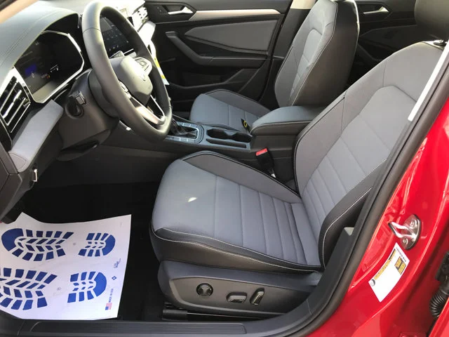 2026 Volkswagen Jetta SE - Photo 22