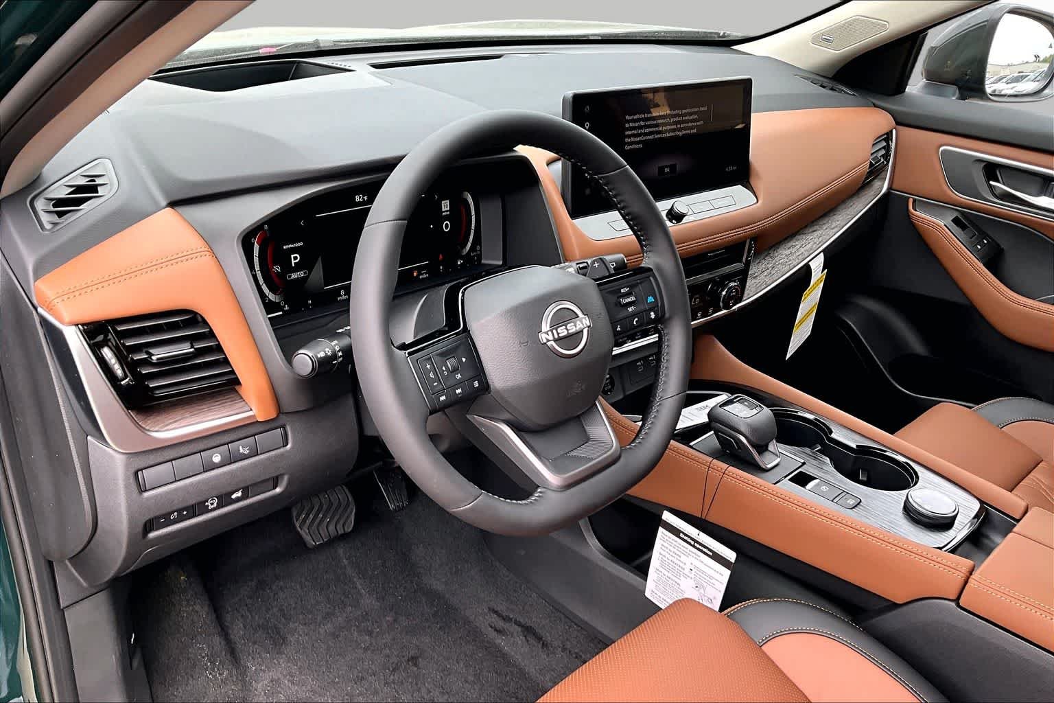 New 2026 Obsidian Green Nissan Platinum image 10