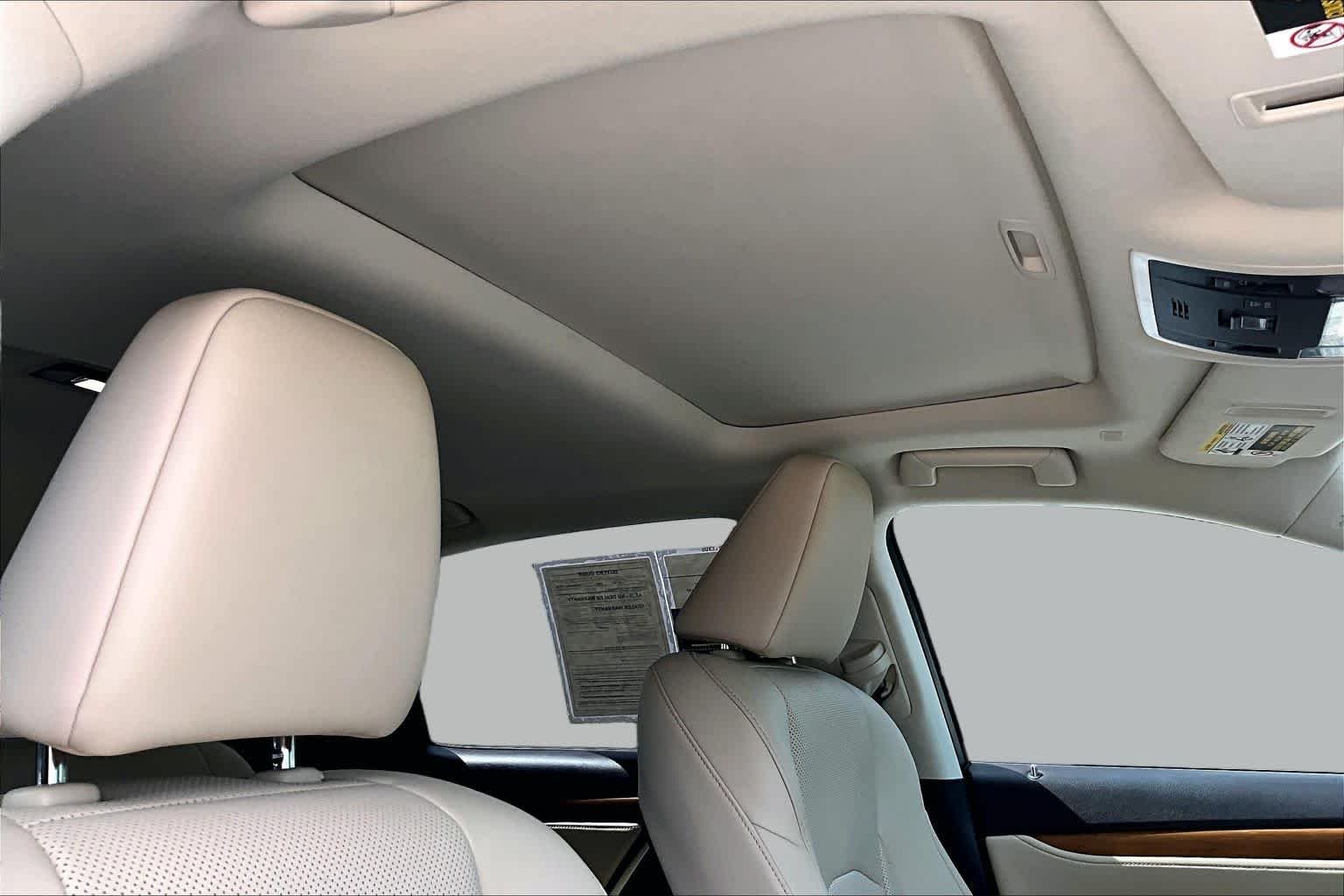 Used 2020 Obsidian Lexus  image 14
