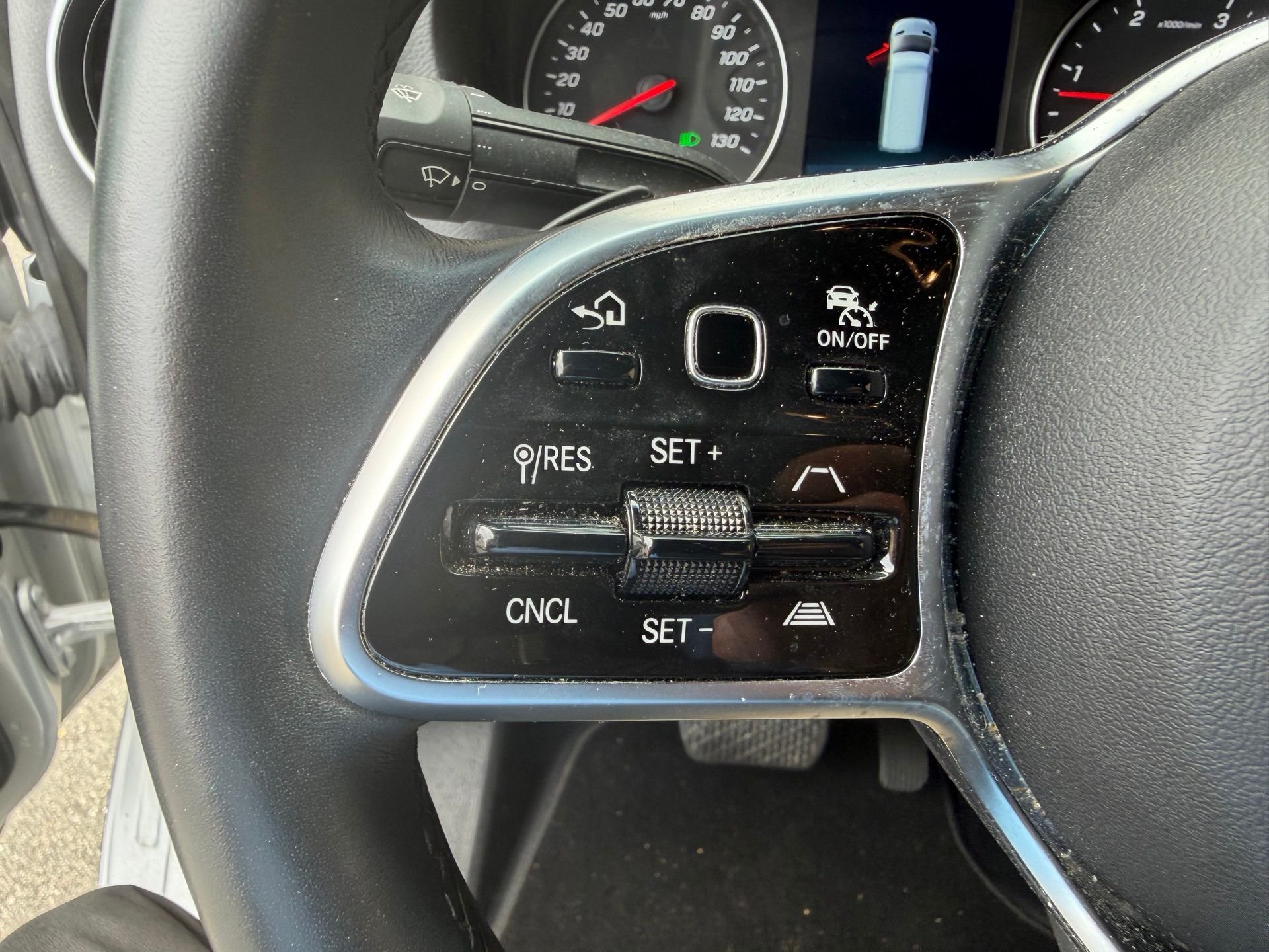 Used 2022  Mercedes-Benz AIRSTREAM INTERSTATE 19 image 7