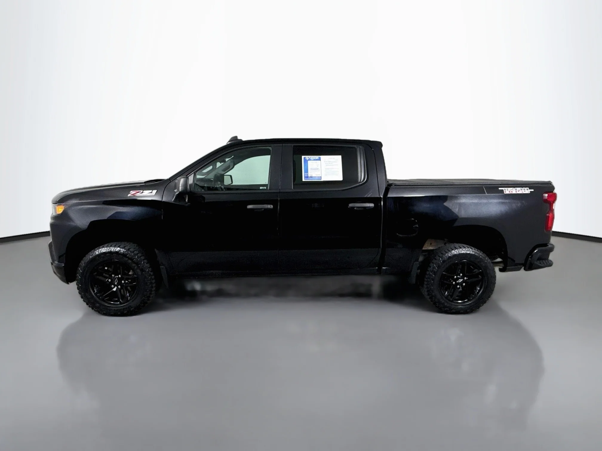Used 2019 Black Chevrolet Custom Trail Boss image 9