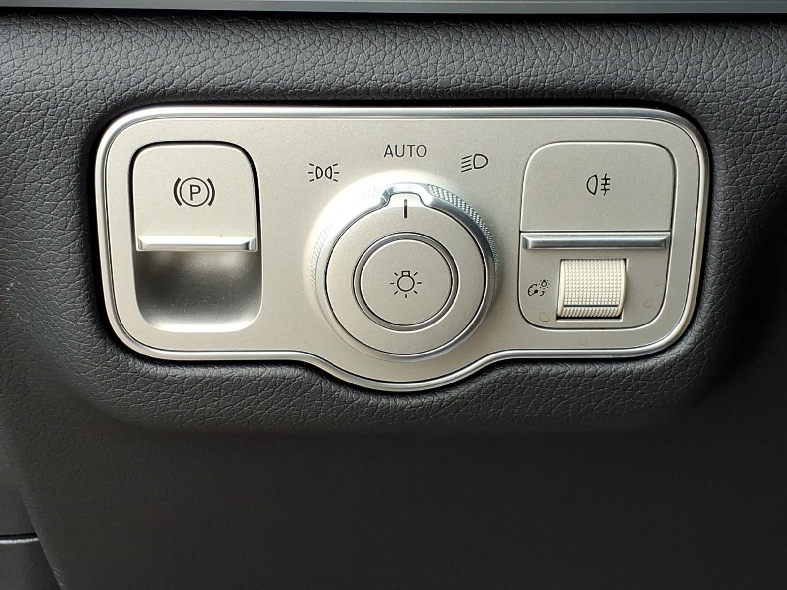 Certified Used 2025  Mercedes-Benz GLS 450 image 18