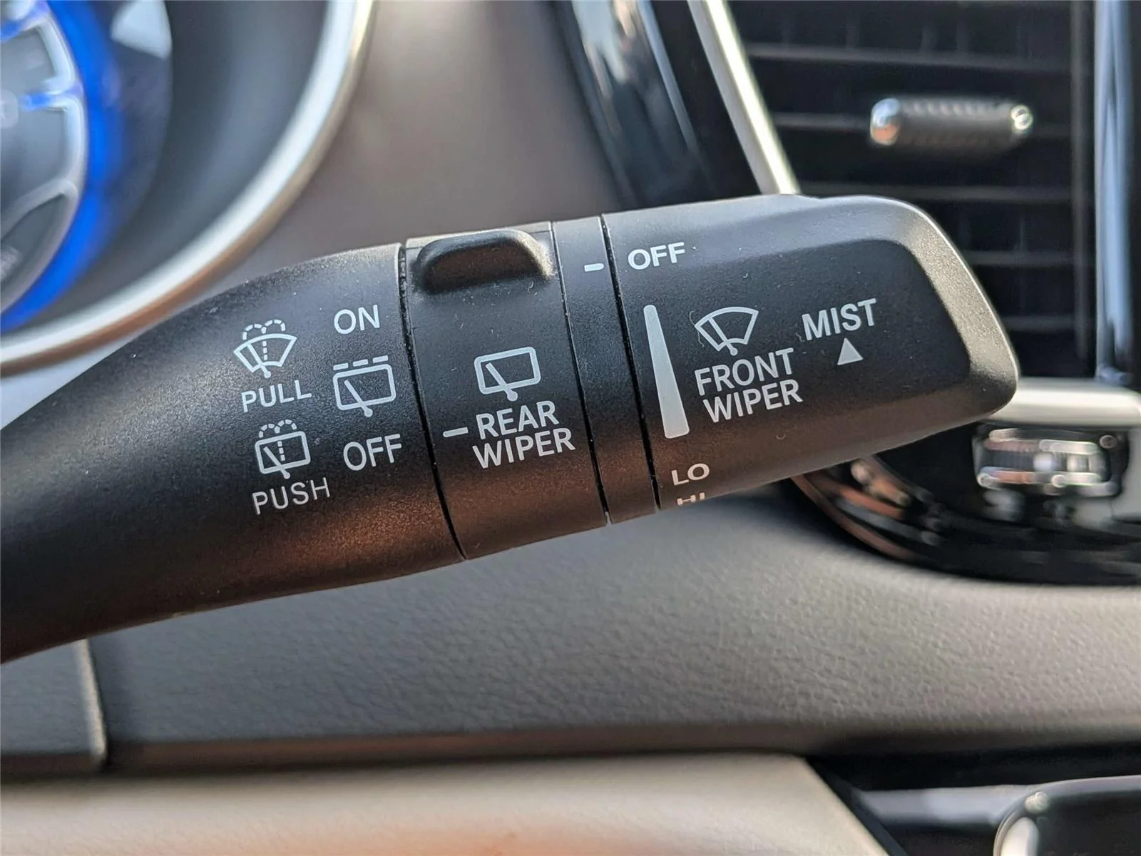 Used 2023 Gray Chrysler Touring L image 27