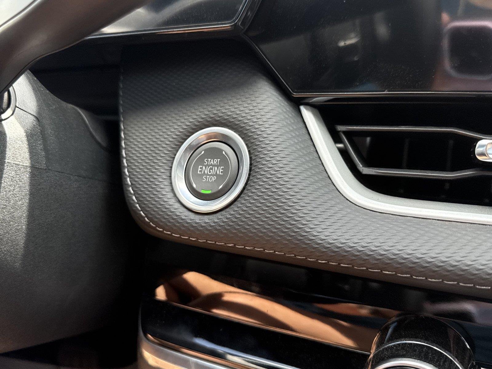 New 2026 Mosaic Black Metallic Chevrolet LT image 24