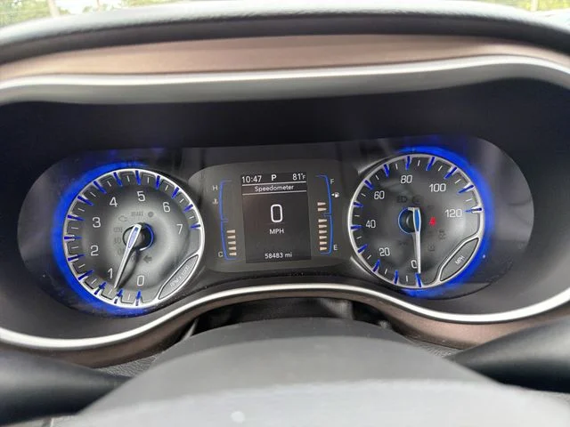 Used 2018 Black Chrysler Touring Plus image 31
