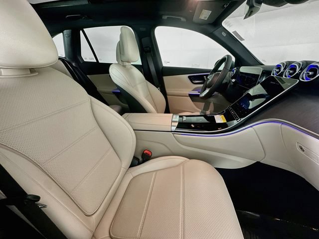 New 2026 Verde Silver Metallic Mercedes-Benz GLC 300 image 59