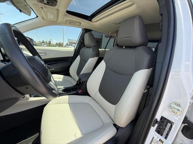 Certified Used 2023 WIND CHILL PEARL* Toyota  image 16