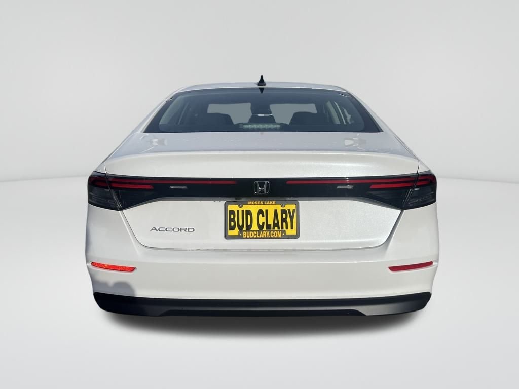 2025 Honda Accord SE 1.5T photo 4