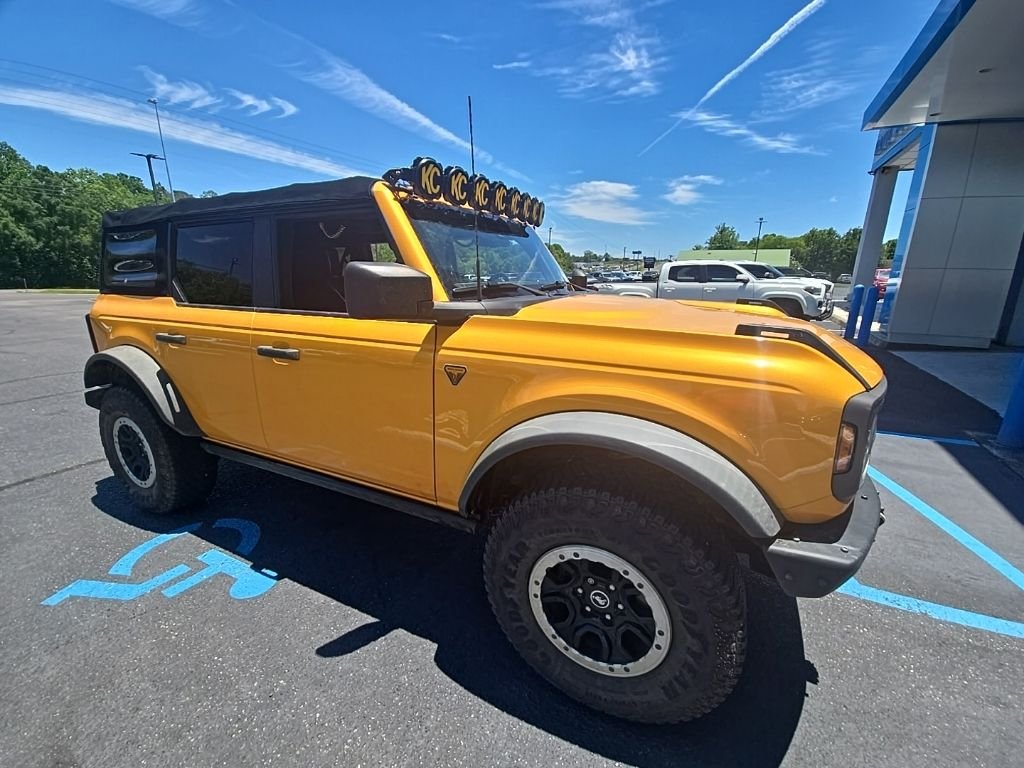 Used 2021 Orange Ford Badlands image 11
