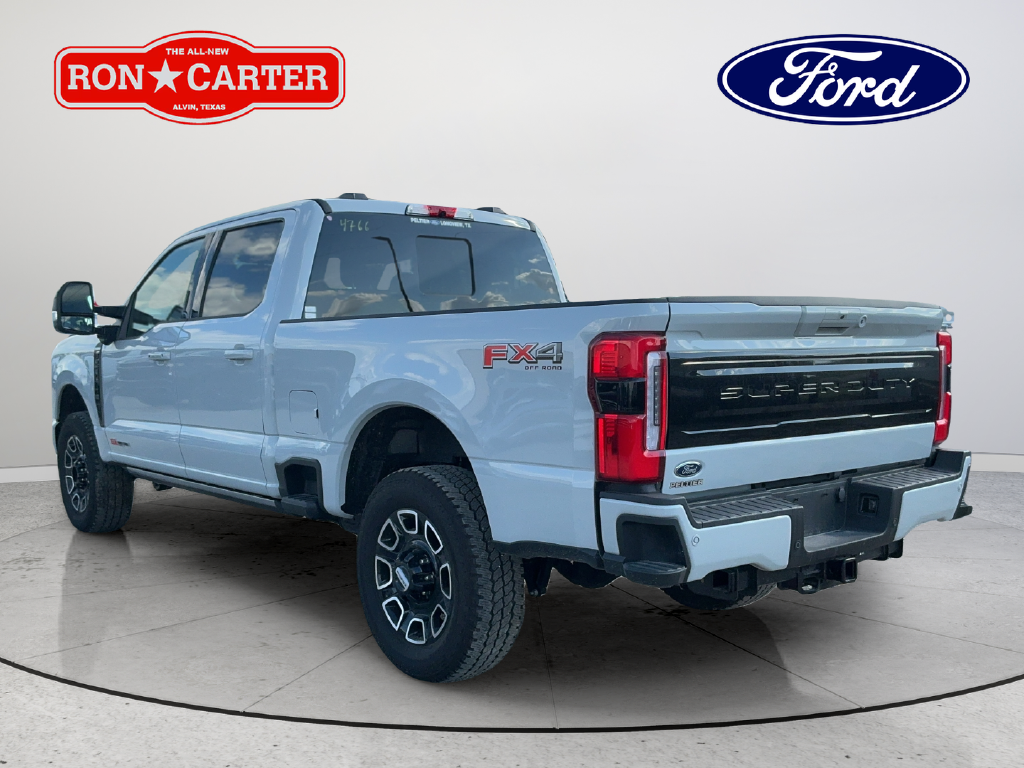 2026 Ford F-250 Super Duty Platinum - Photo 4