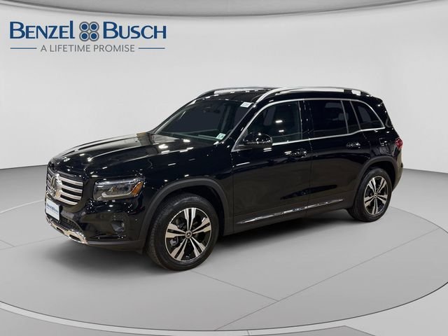 2025 Mercedes-Benz GLB GLB 250 4MATIC's photo