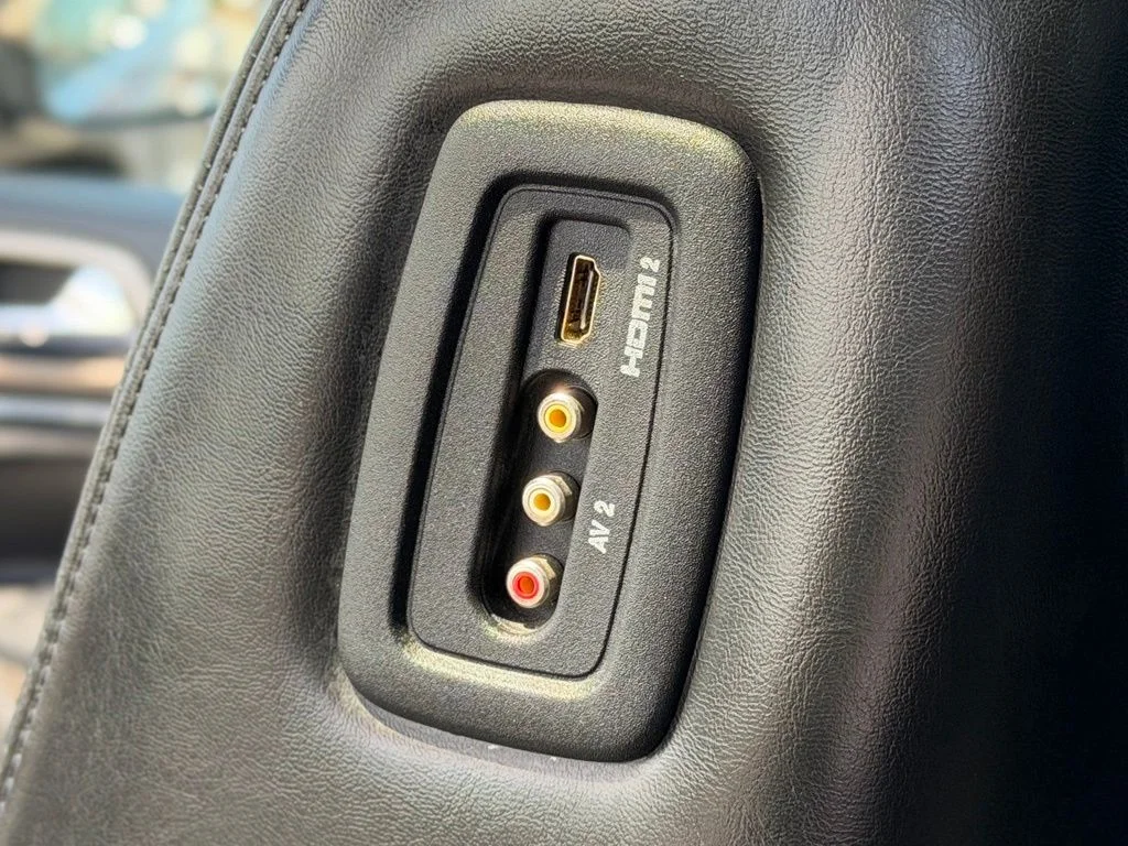 Used 2017 Red Jeep Limited image 10