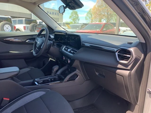 Used 2026 Gray Chevrolet LT image 16