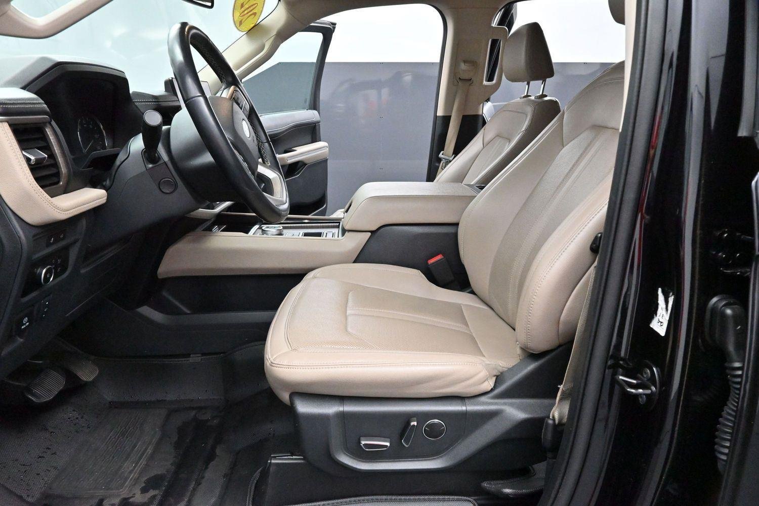 Used 2024 Agate Black Ford Limited image 16