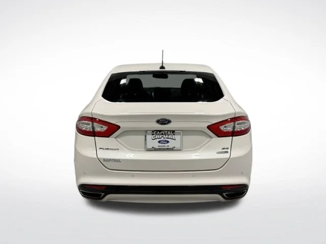 Used 2016 White Ford SE image 9