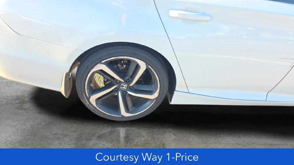 Used 2018 White Honda Sport image 12