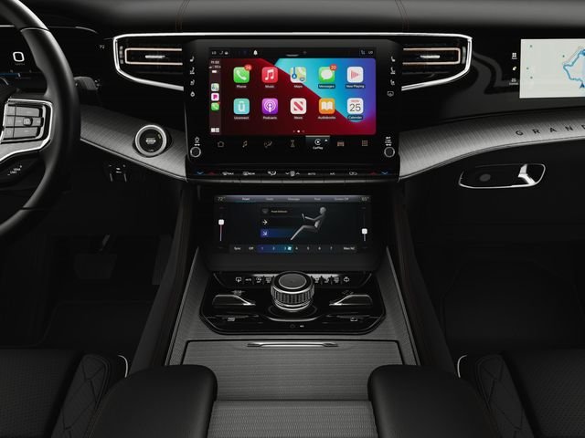 2025 Jeep Grand Wagoneer Series III - Photo 26