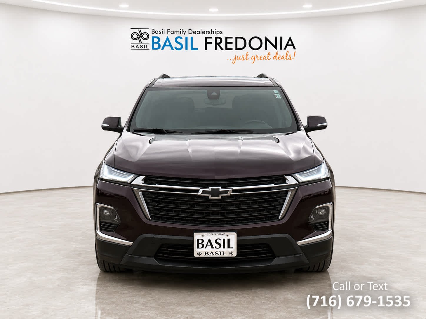 Used 2023 Black Cherry Metallic Chevrolet LT Cloth image 13