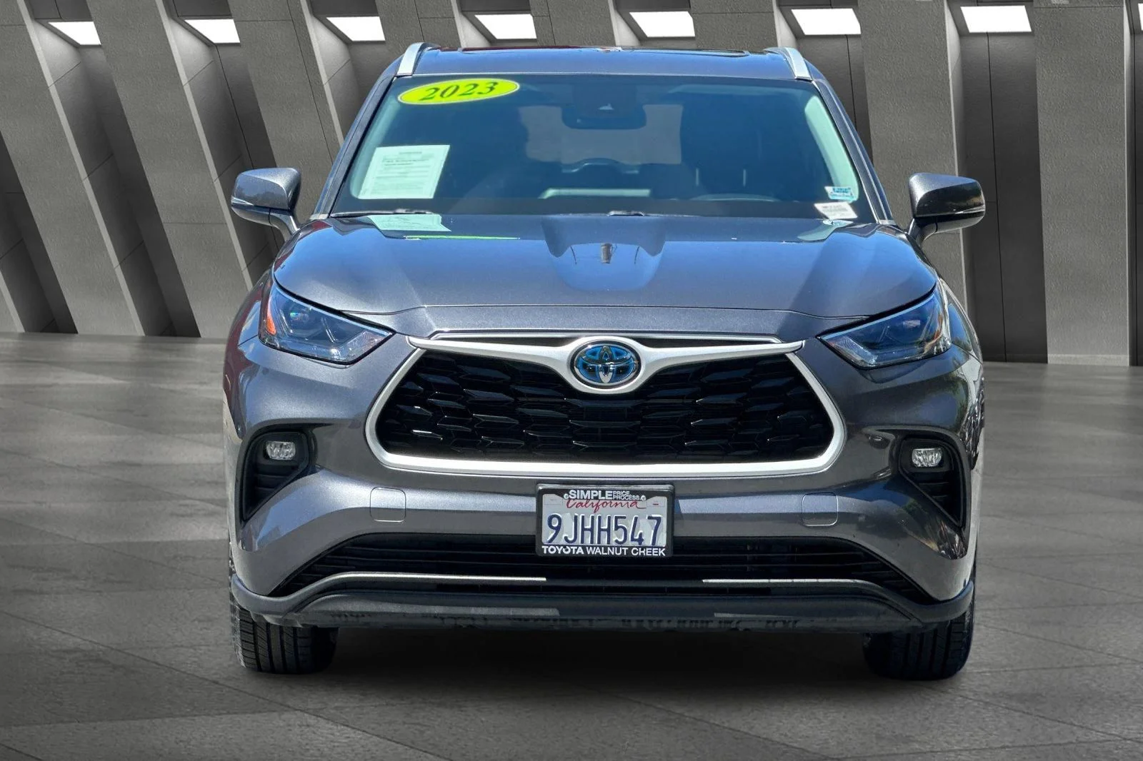 Used 2023 Gray Toyota XLE image 14