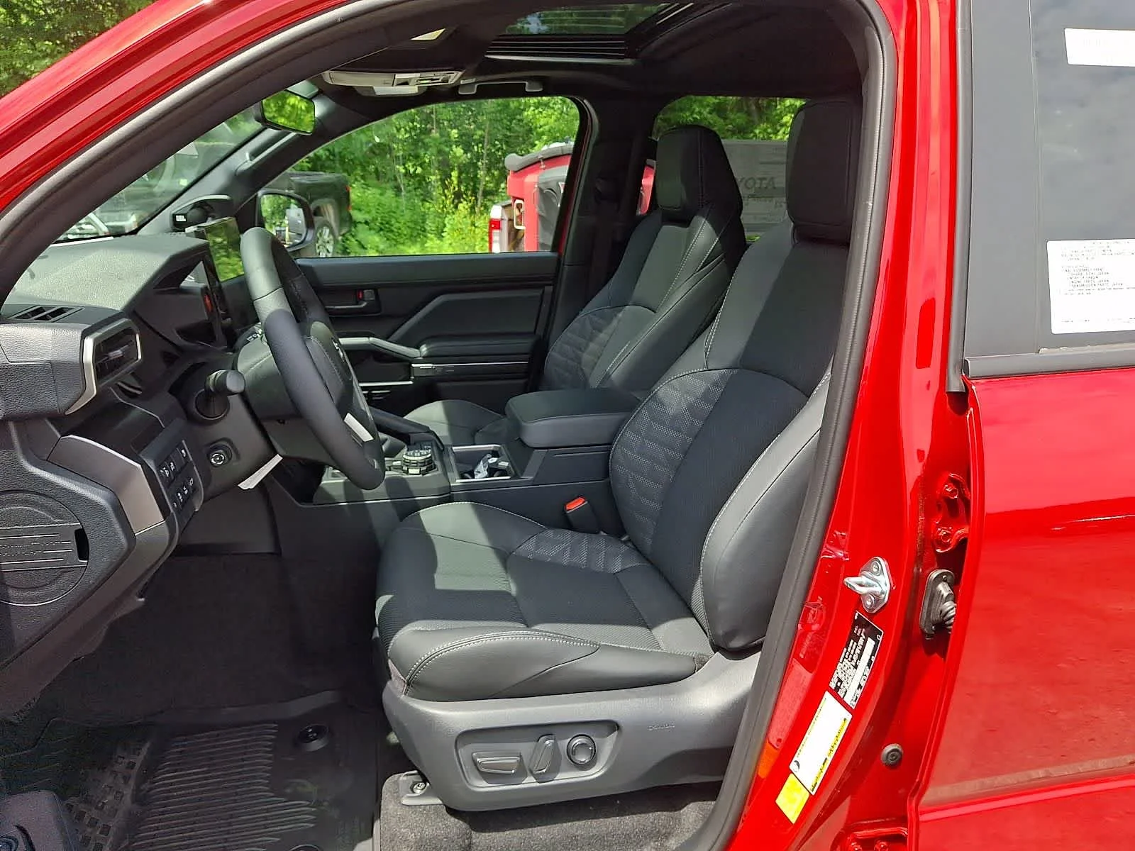 New 2026 Supersonic Red <sup>1</sup> Toyota 4Runner TRD Off-Road Premium image 11
