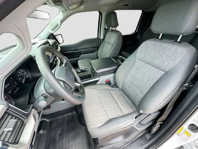 Used 2023 White Ford XL image 19