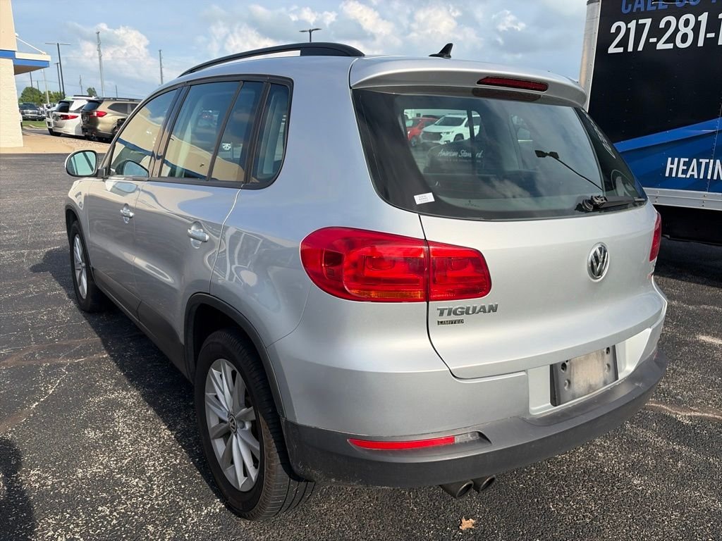 Used 2017 Reflex Silver Metallic Volkswagen 2.0T image 3