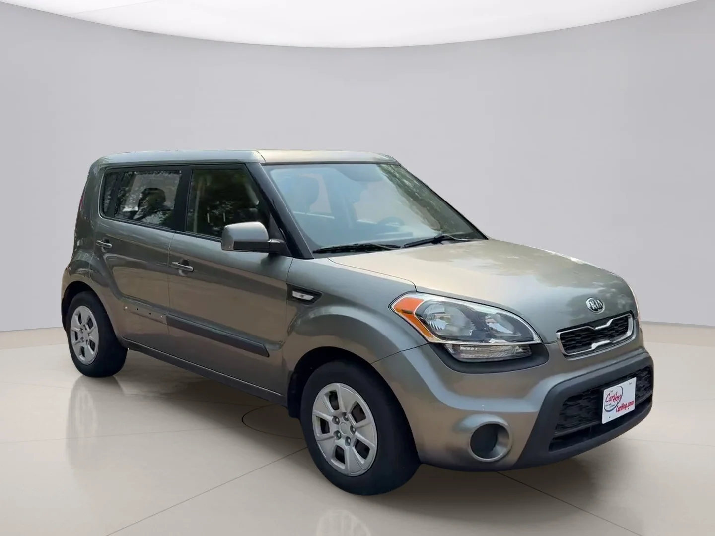 Used 2013 Silver Kia ! WAGON image 7