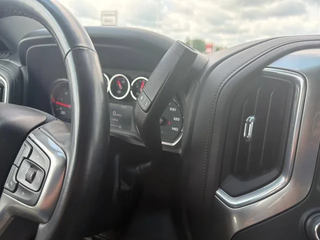 Used 2023 Northsky Blue Metallic Chevrolet LT image 29