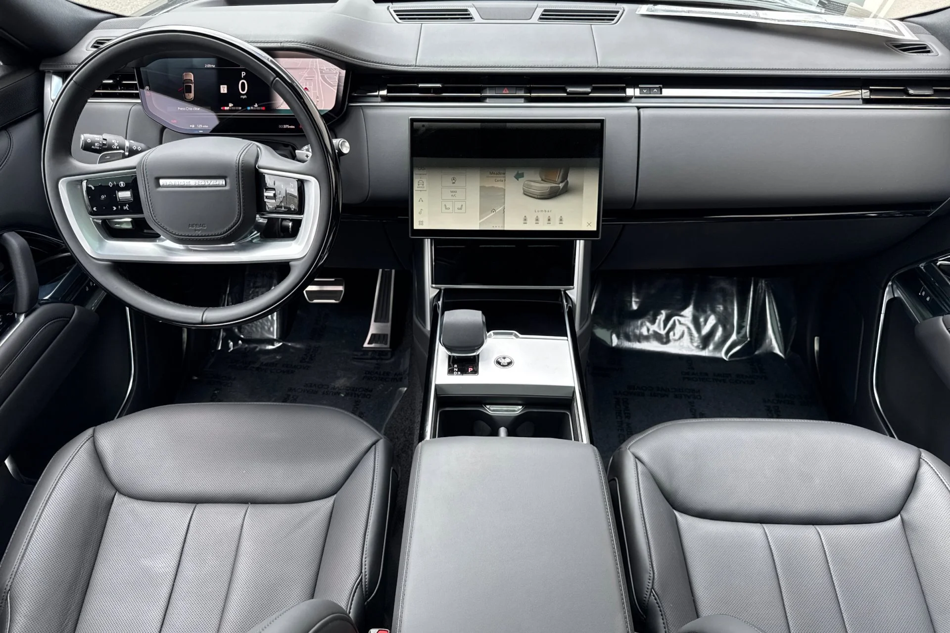 New 2026 Carpathian Grey Land Rover SE image 3