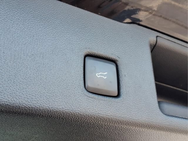 Used 2024  Ford Active image 18