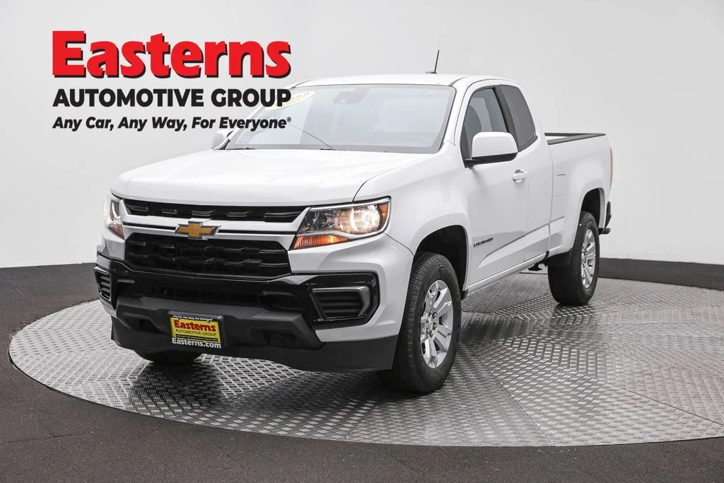 Used 2022 White Chevrolet LT image 1