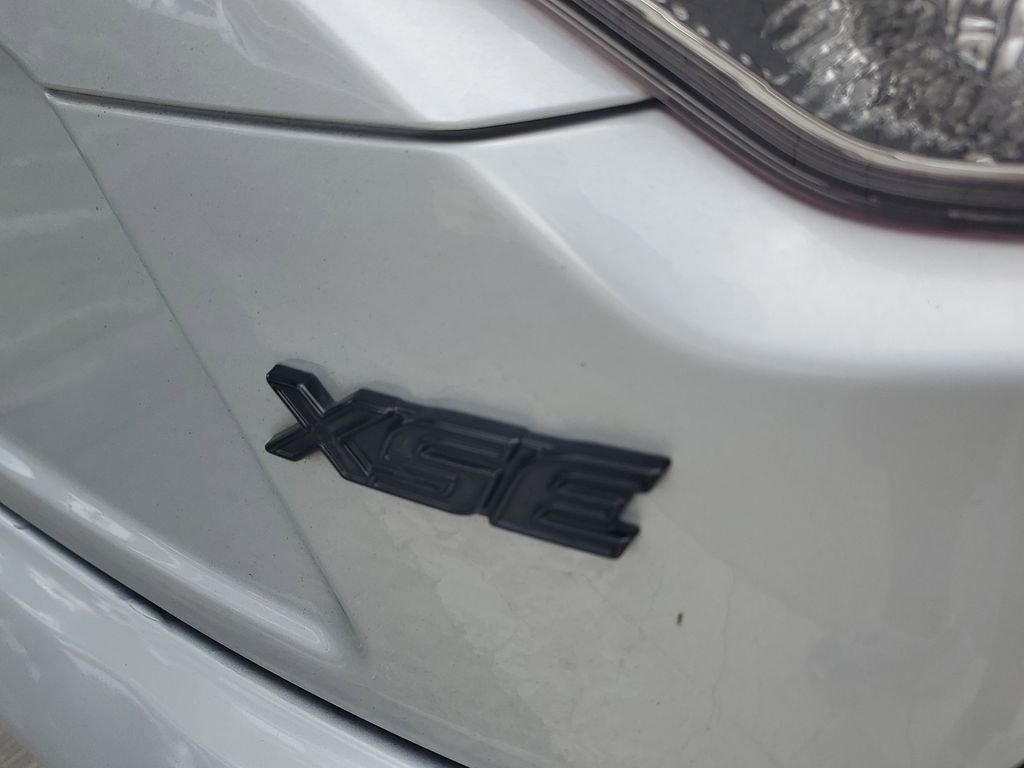 Used 2024 Silver Toyota SE image 9