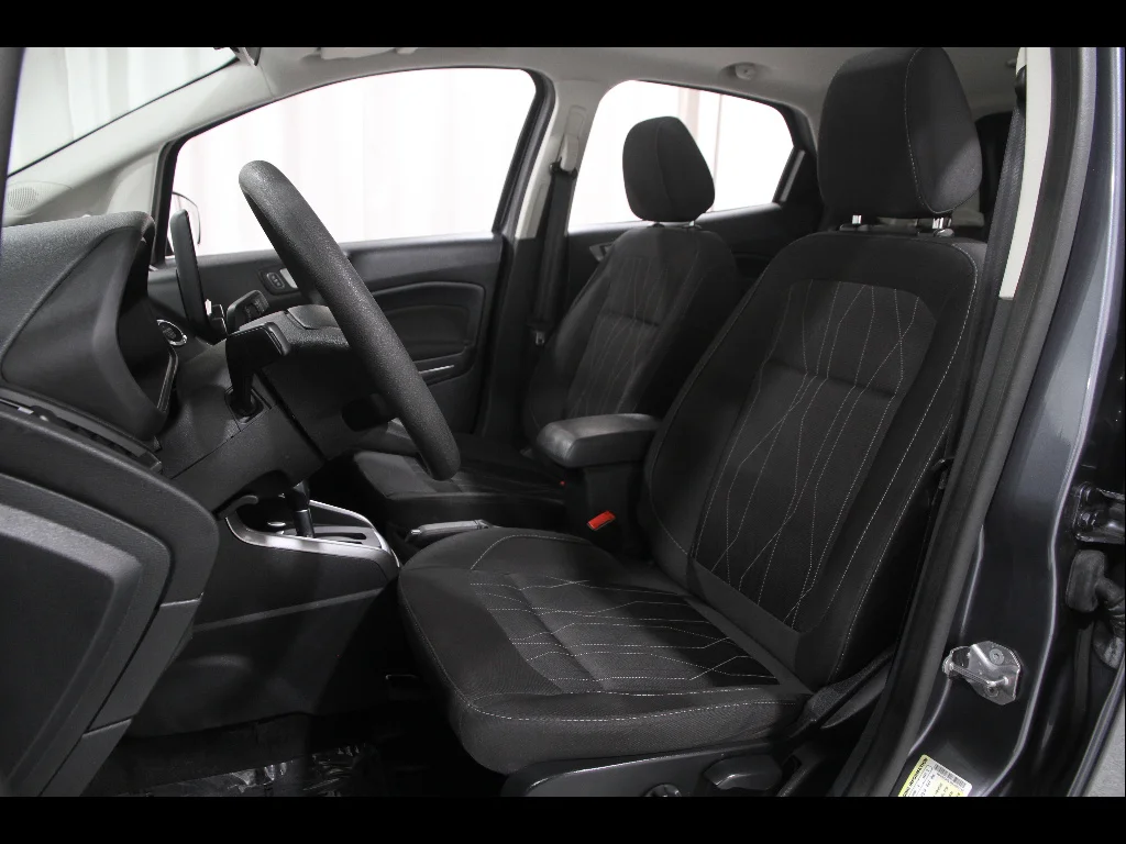 Used 2022 Smoke Ford SE image 5