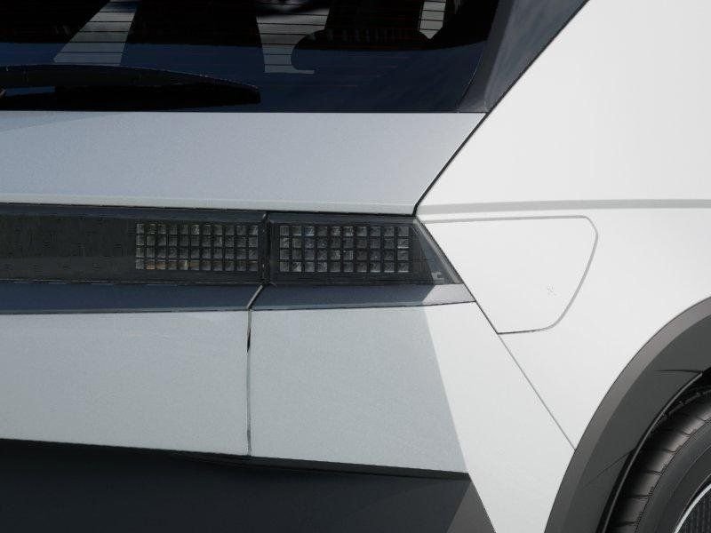 New 2026 White Hyundai SEL image 9
