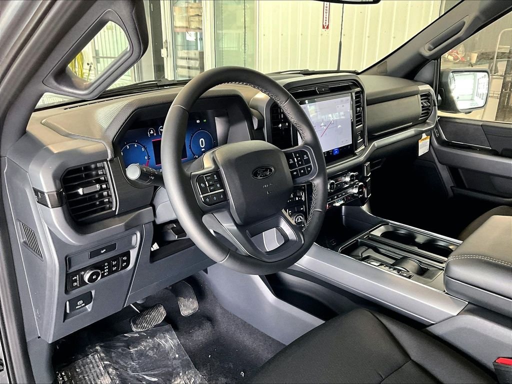 New 2026 Gray Ford XLT image 9