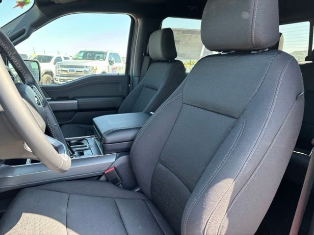New 2026 Carbonized Gray Metallic Ford XLT image 12