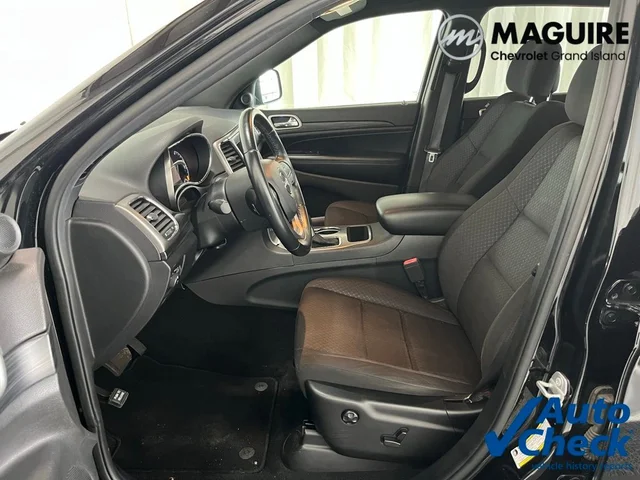 2020 Jeep Grand Cherokee Laredo E