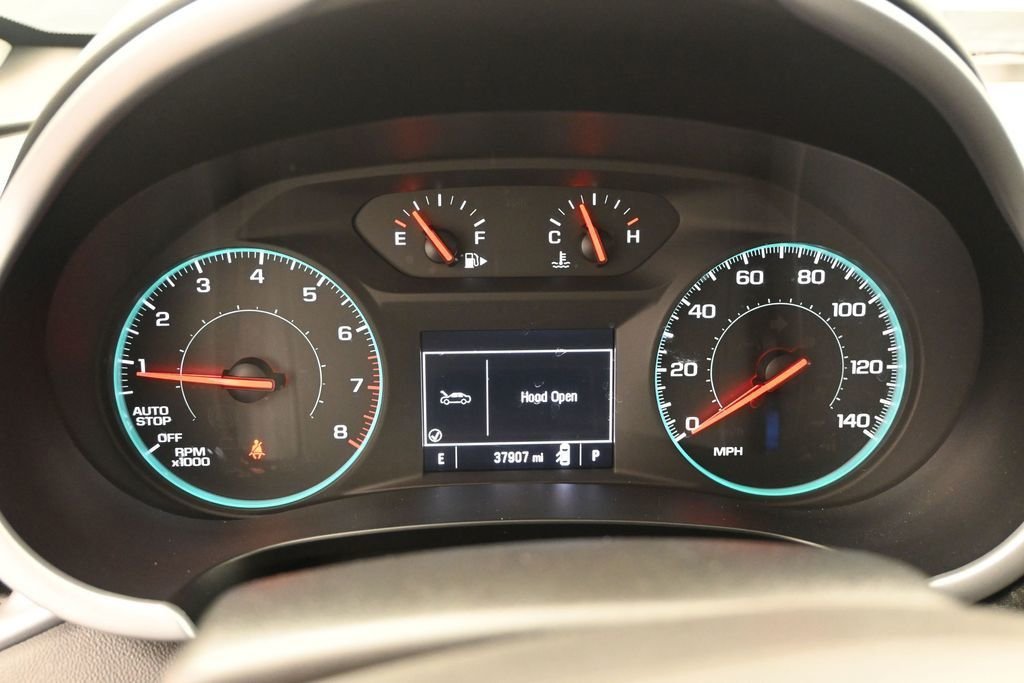 Used 2023 White Chevrolet LT image 20