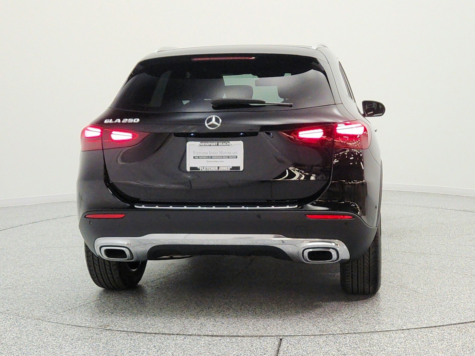 Certified Used 2024 Night Black Mercedes-Benz GLA 250 SUV image 7