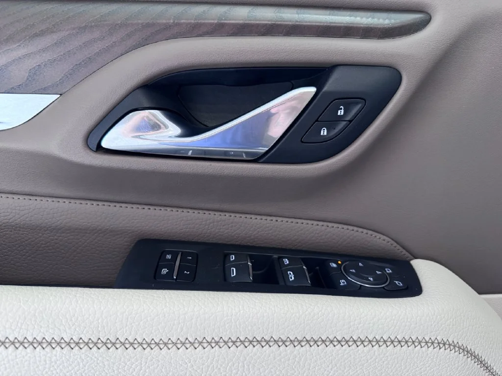 2021 GMC Yukon Denali - Photo 30