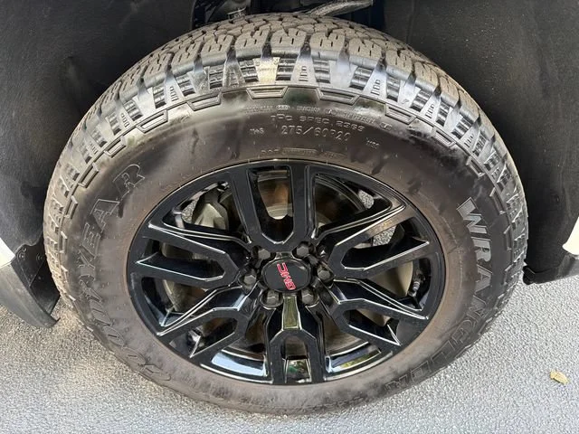 Used 2026 Summit White GMC Elevation image 12