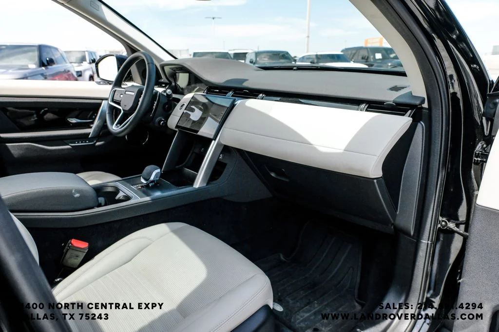 Used 2025 Black Land Rover S image 12
