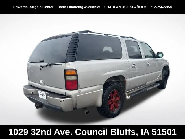 Used 2005 Silver GMC Denali image 7