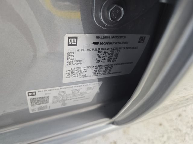 Used 2023 Gray Chevrolet Custom image 14